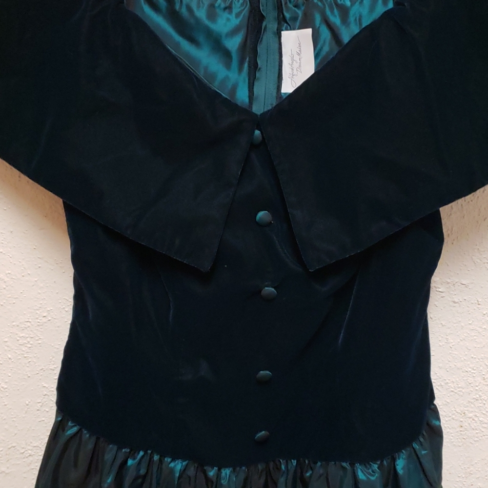 Vintage Alfred Angelo Off The Shoulder Dress - Picture 5 of 9